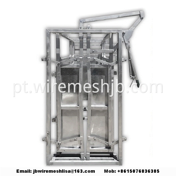 Heavy Duty Galvanized Cattle Crush